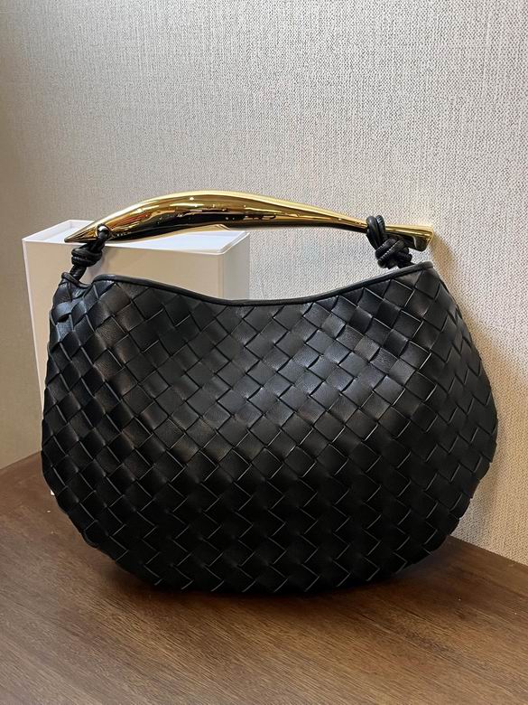 BTVA-Bags - Strap Story - 083