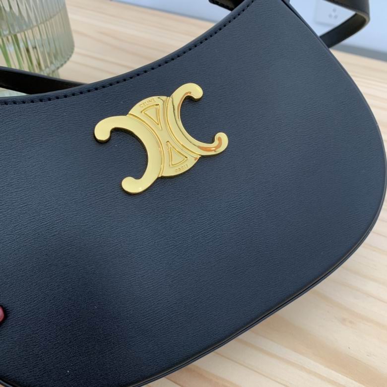 CLNE-Bags - Strap Story - 205