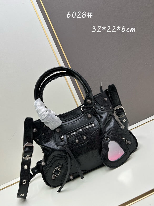 BLGA-Bags - Strap Story - 760