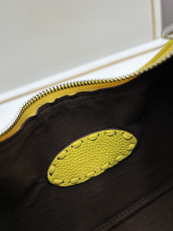 FDNI-Bags - Strap Story - 046