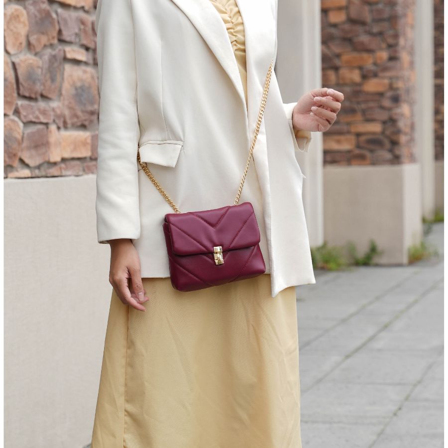 StrapStory - Crossbody 505