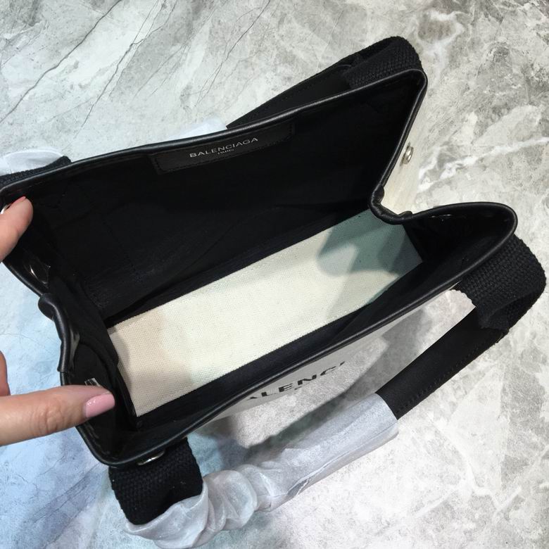 BLGA-Bags - Strap Story - 153