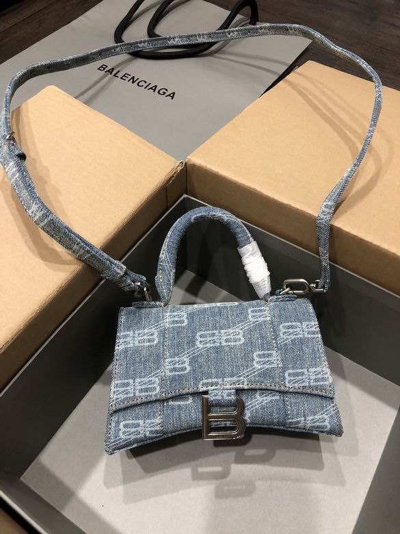 BLGA-Bags - Strap Story - 442