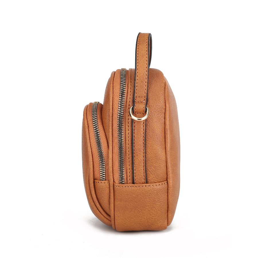 StrapStory - Crossbody 380