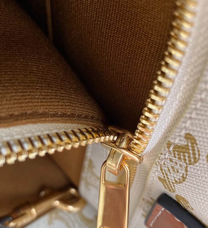 CLNE-Bags - Strap Story - 595