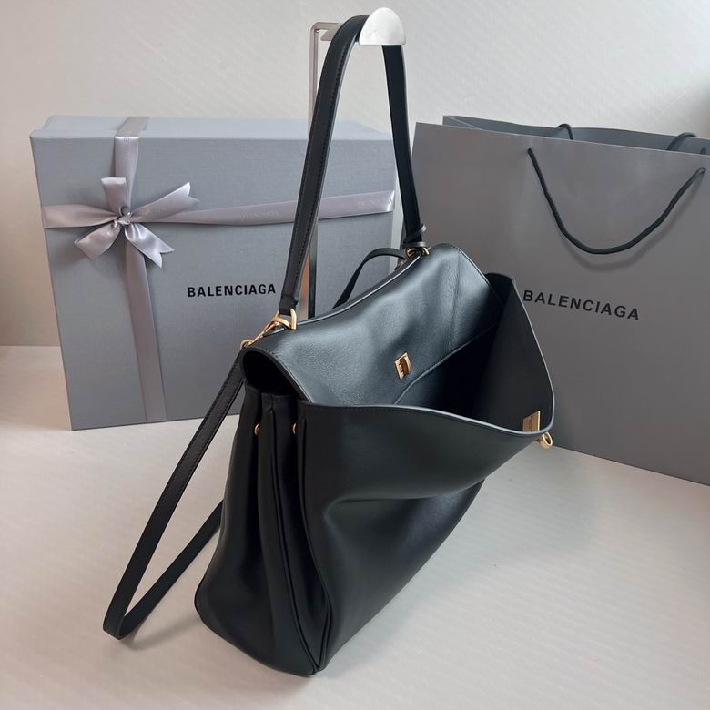 BLGA-Bags - Strap Story - 580