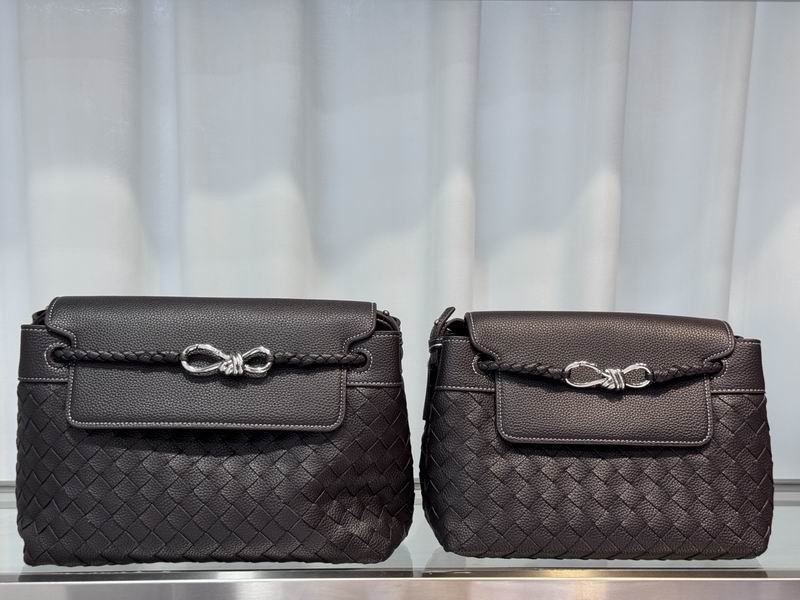 BTVA-Bags - Strap Story - 302