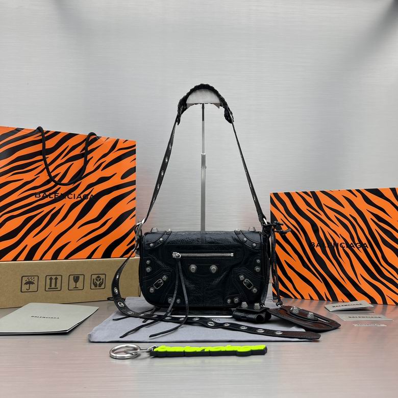 BLGA-Bags - Strap Story - 344