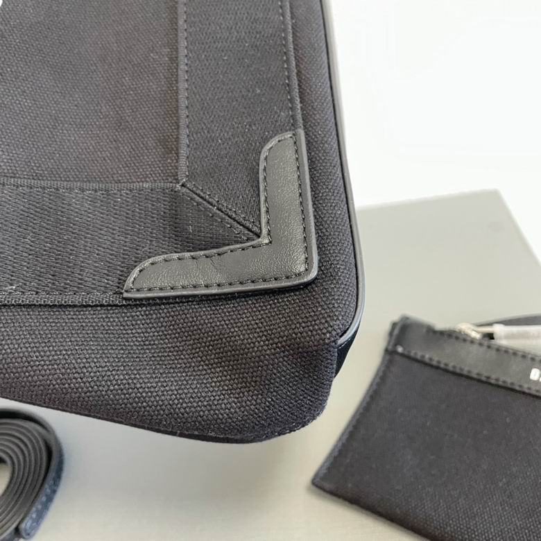 BLGA-Bags - Strap Story - 167