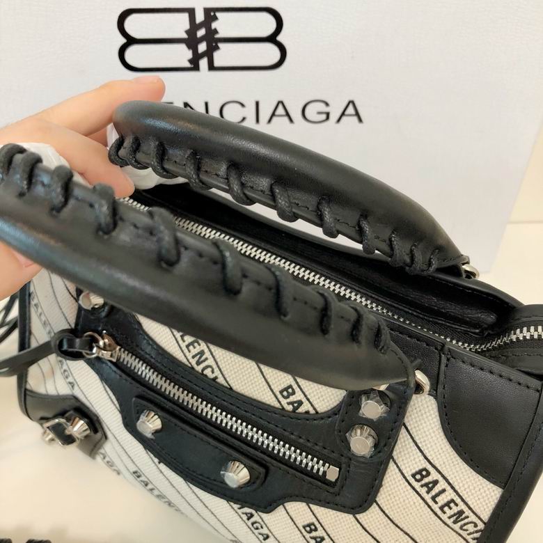 BLGA-Bags - Strap Story - 411