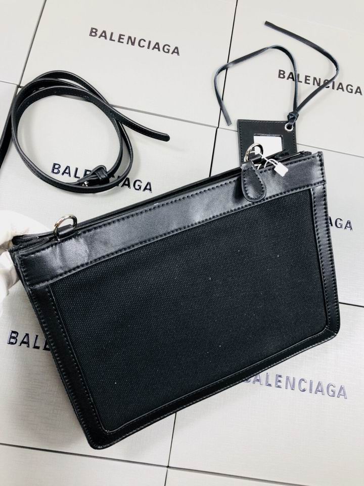 BLGA-Bags - Strap Story - 132