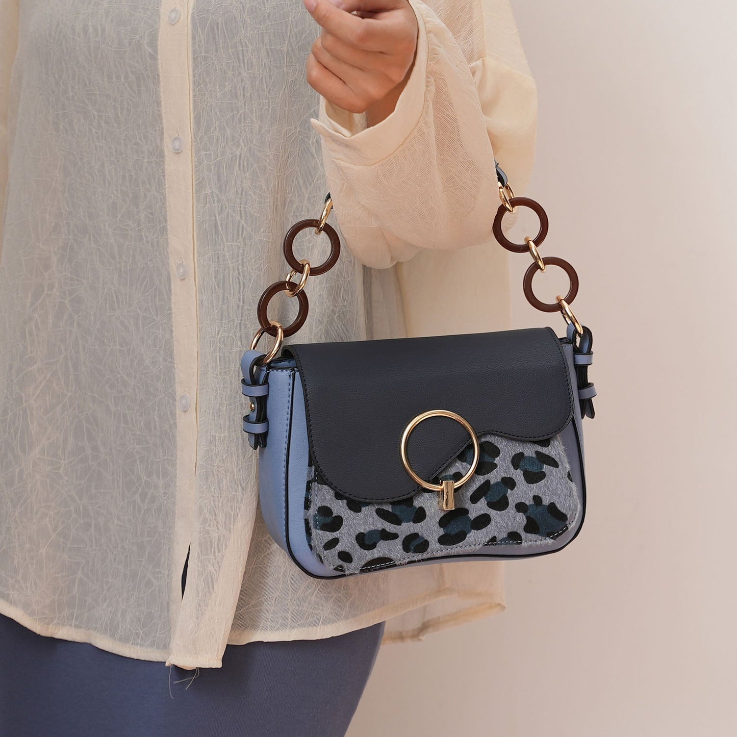StrapStory - Crossbody 3377