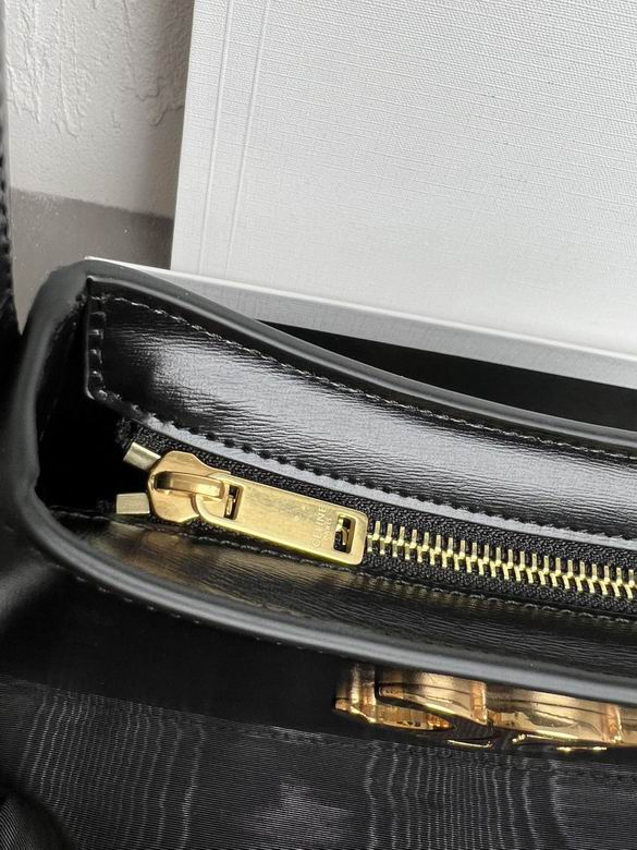 CLNE-Bags - Strap Story - 618