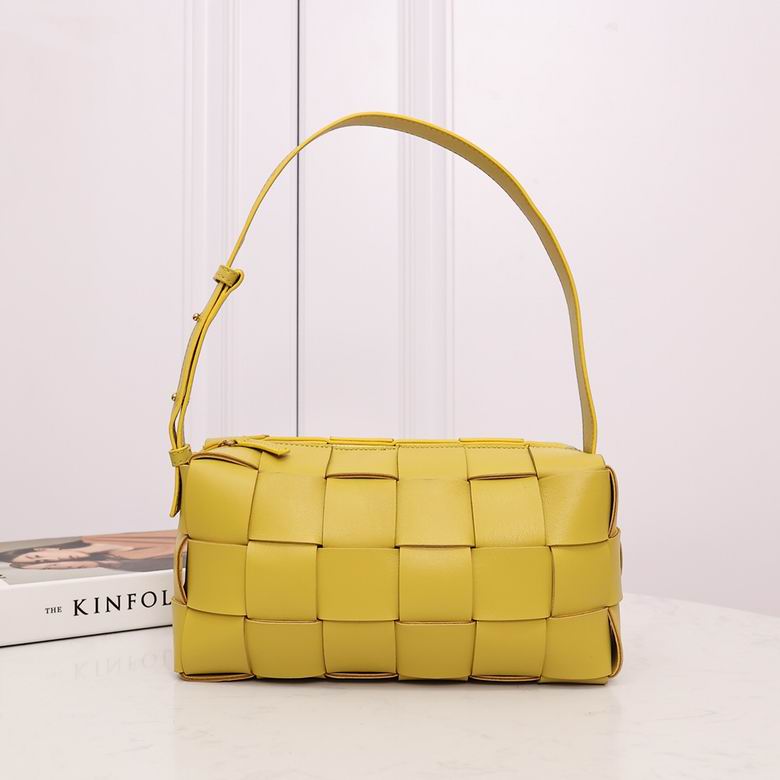 BTVA-Bags - Strap Story - 204