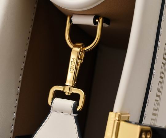FDNI-Bags - Strap Story - 489