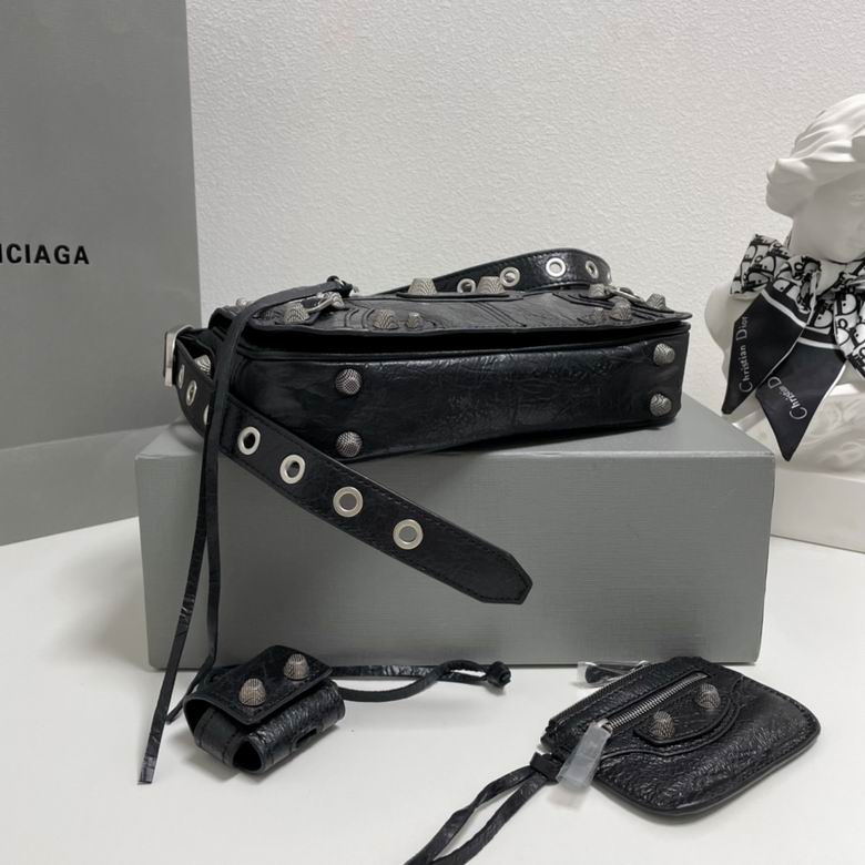 BLGA-Bags - Strap Story - 124