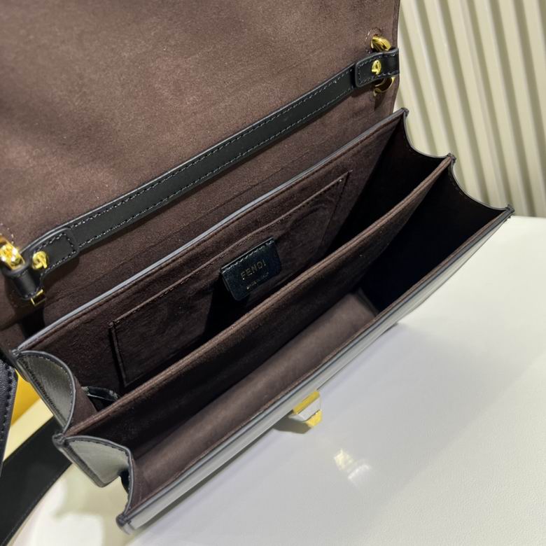 FDNI-Bags - Strap Story - 086