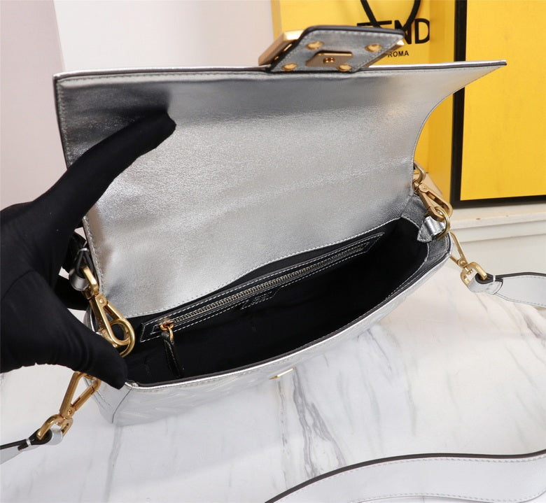 FDNI-Bags - Strap Story - 679