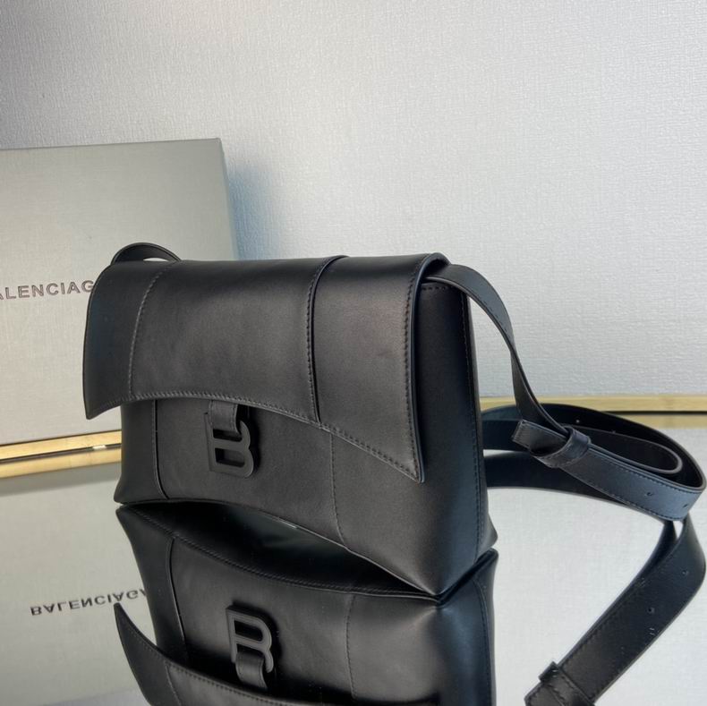BLGA-Bags - Strap Story - 183