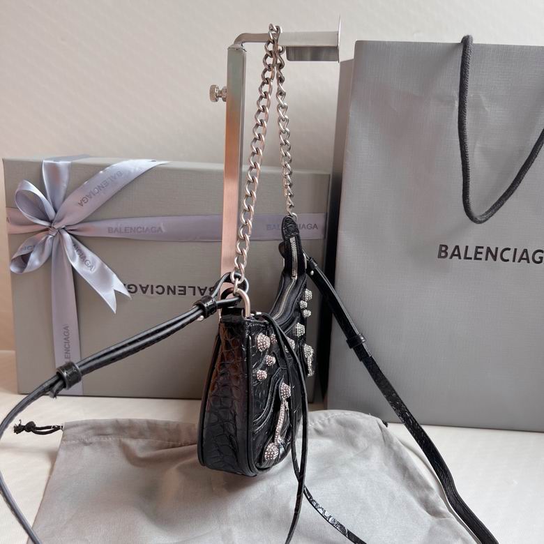 BLGA-Bags - Strap Story - 565