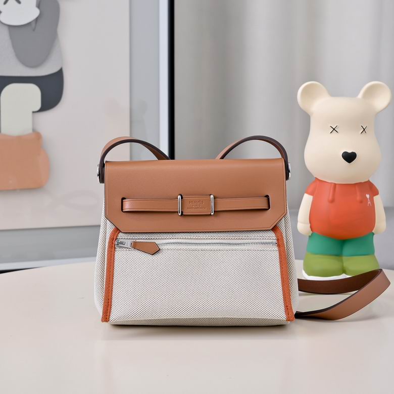 HMSM-Bags - Strap Story - 023