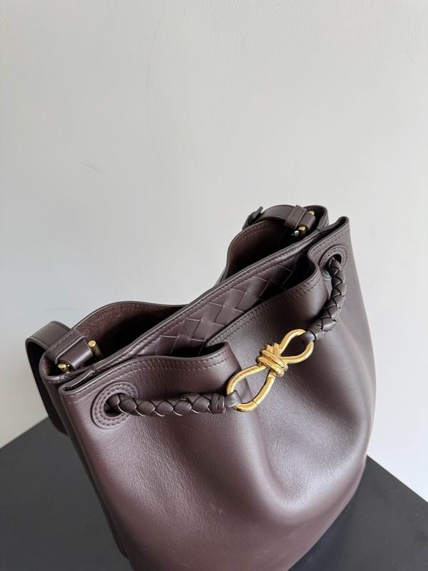 BTVA-Bags - Strap Story - 517