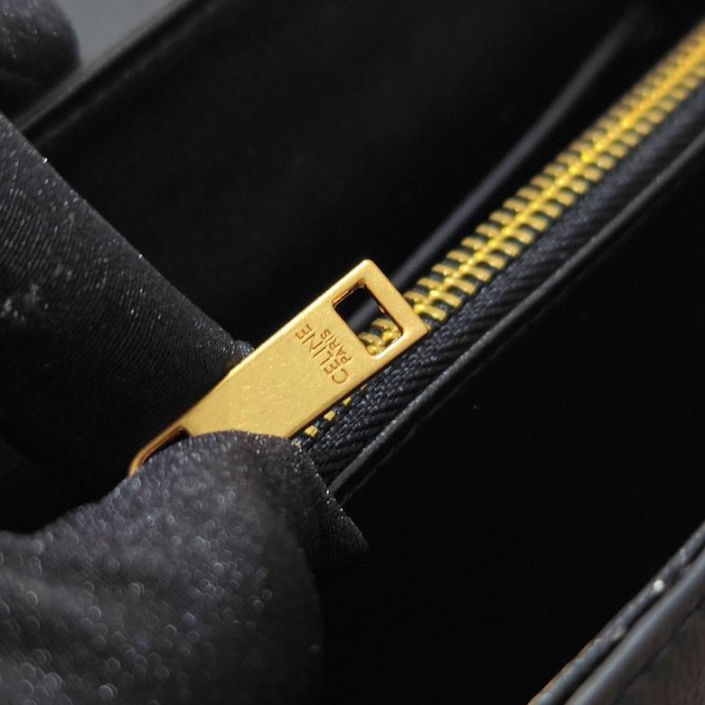 CLNE-Bags - Strap Story - 404