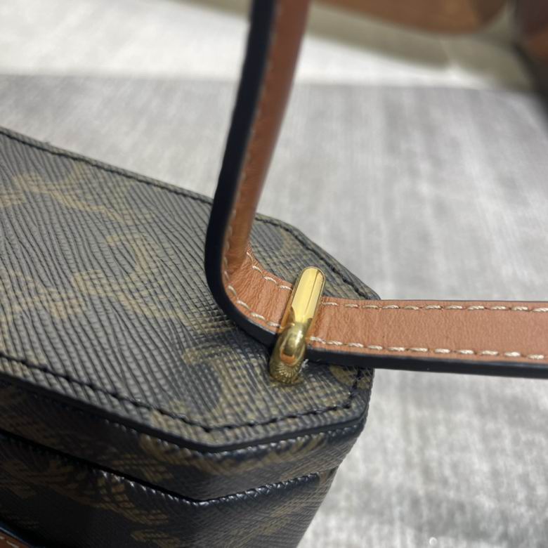 CLNE-Bags - Strap Story - 293