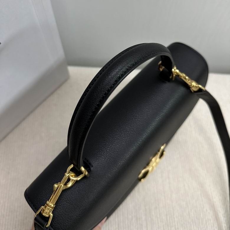 CLNE-Bags - Strap Story - 230