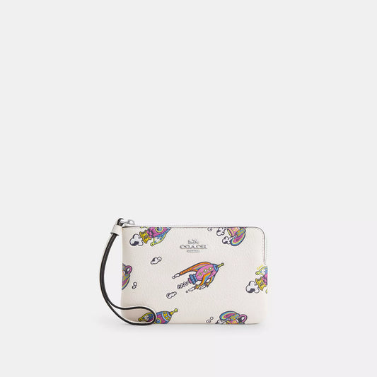 StrapStory - Wristlet 402