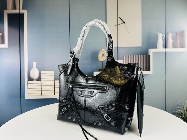 BLGA-Bags - Strap Story - 588
