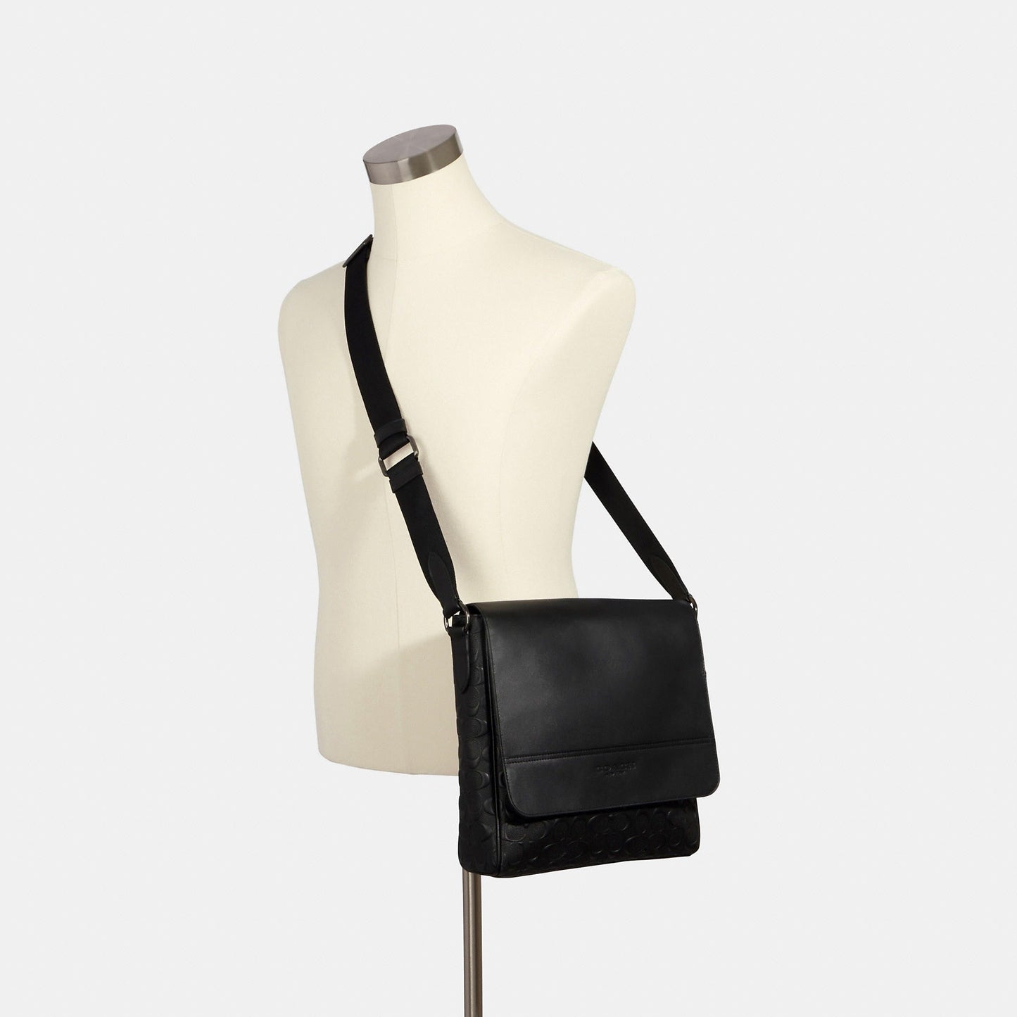 StrapStory - Crossbody 150