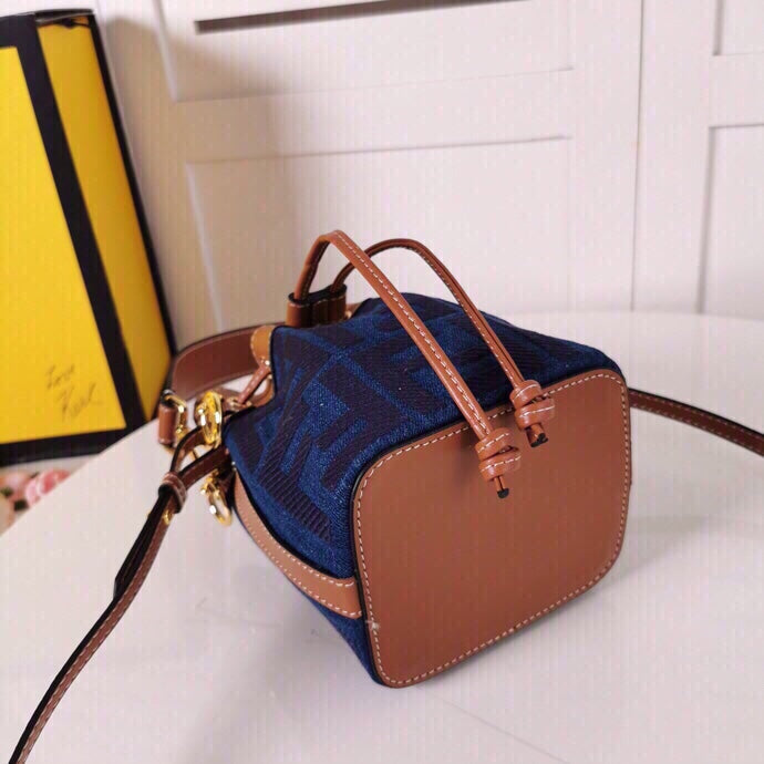 FDNI-Bags - Strap Story - 050