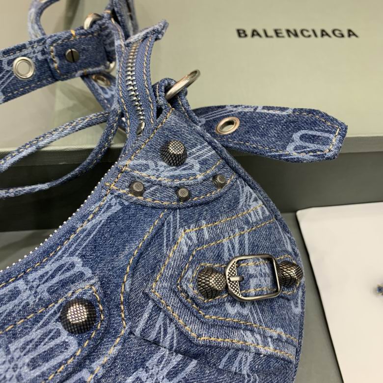 BLGA-Bags - Strap Story - 323