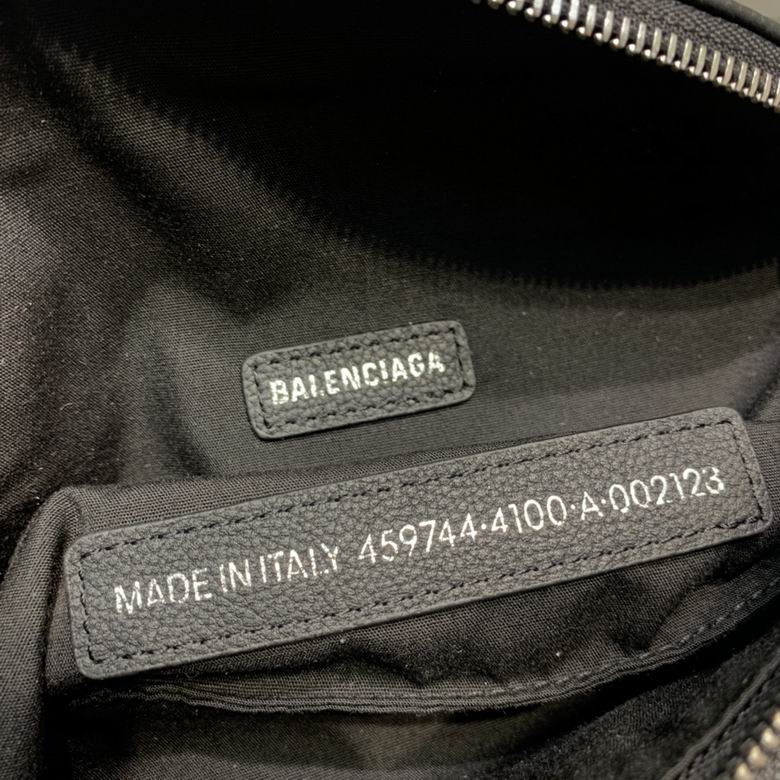BLGA-Bags - Strap Story - 068