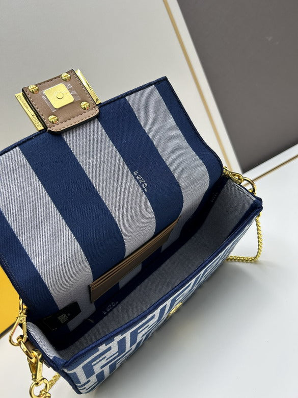 FDNI-Bags - Strap Story - 127