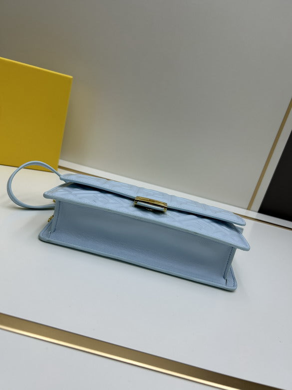 FDNI-Bags - Strap Story - 055
