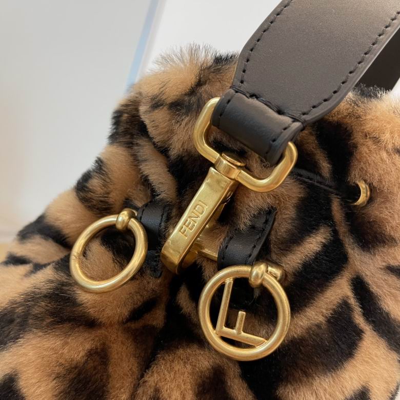 FDNI-Bags - Strap Story - 572
