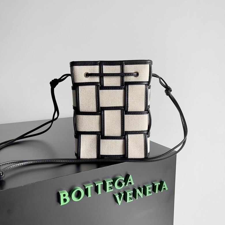 BTVA-Bags - Strap Story - 052