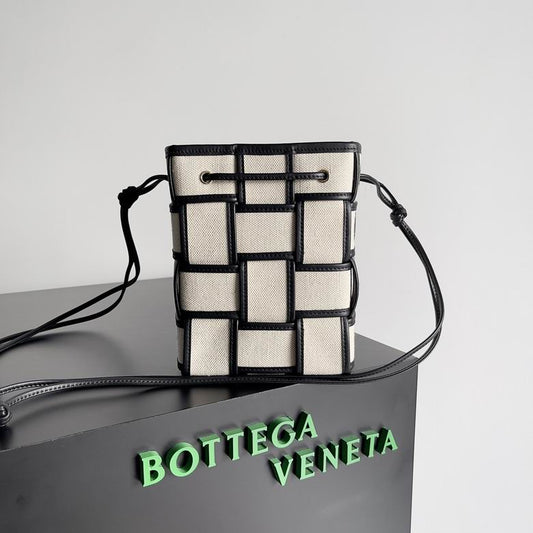 BTVA-Bags - Strap Story - 052