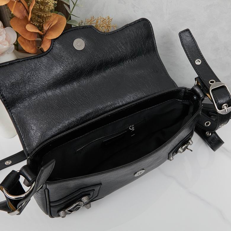 BLGA-Bags - Strap Story - 744
