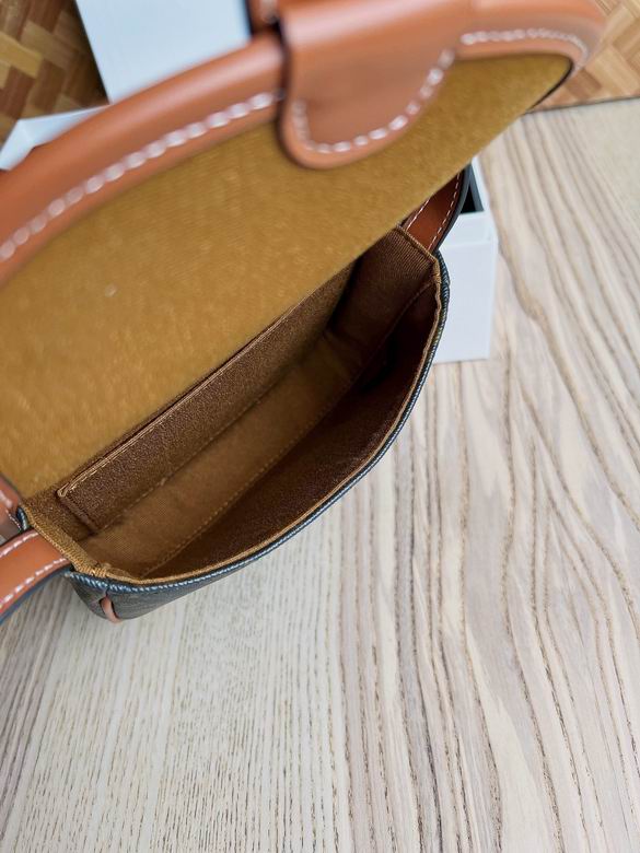 CLNE-Bags - Strap Story - 101