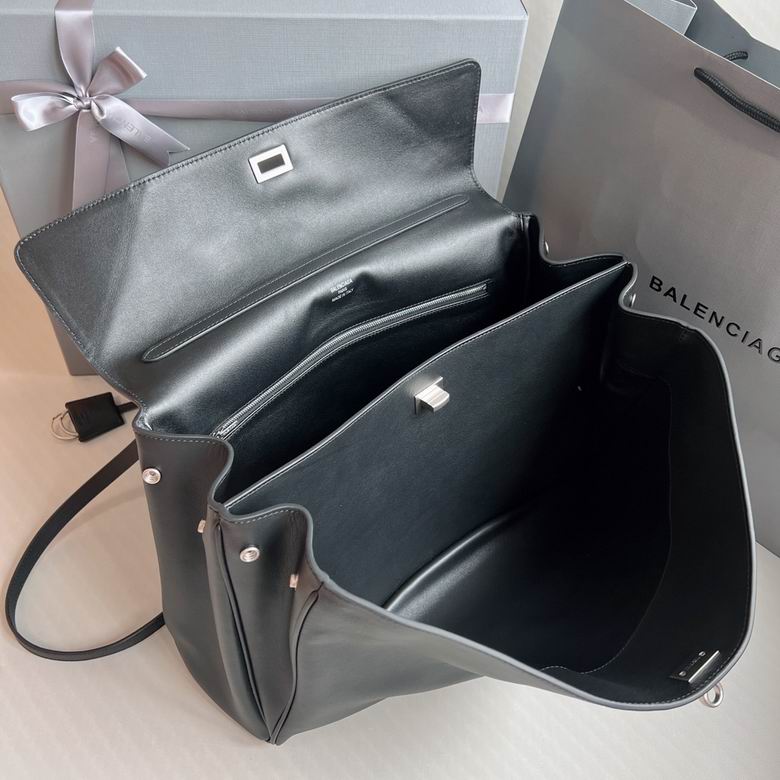 BLGA-Bags - Strap Story - 580
