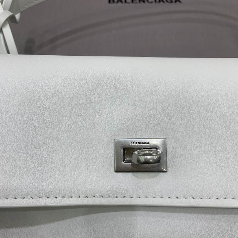 BLGA-Bags - Strap Story - 570