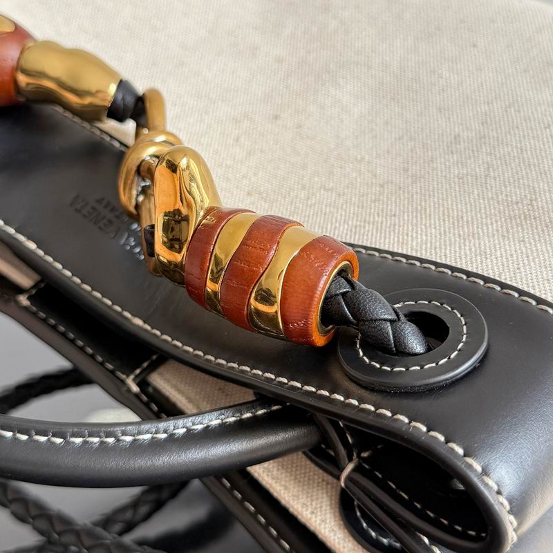 BTVA-Bags - Strap Story - 465