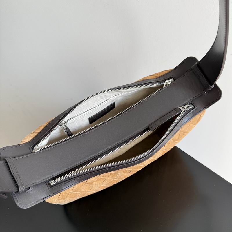 BTVA-Bags - Strap Story - 444