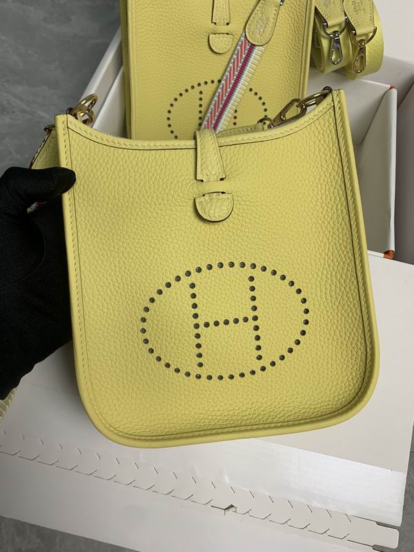 HMSM-Bags - Strap Story - 083