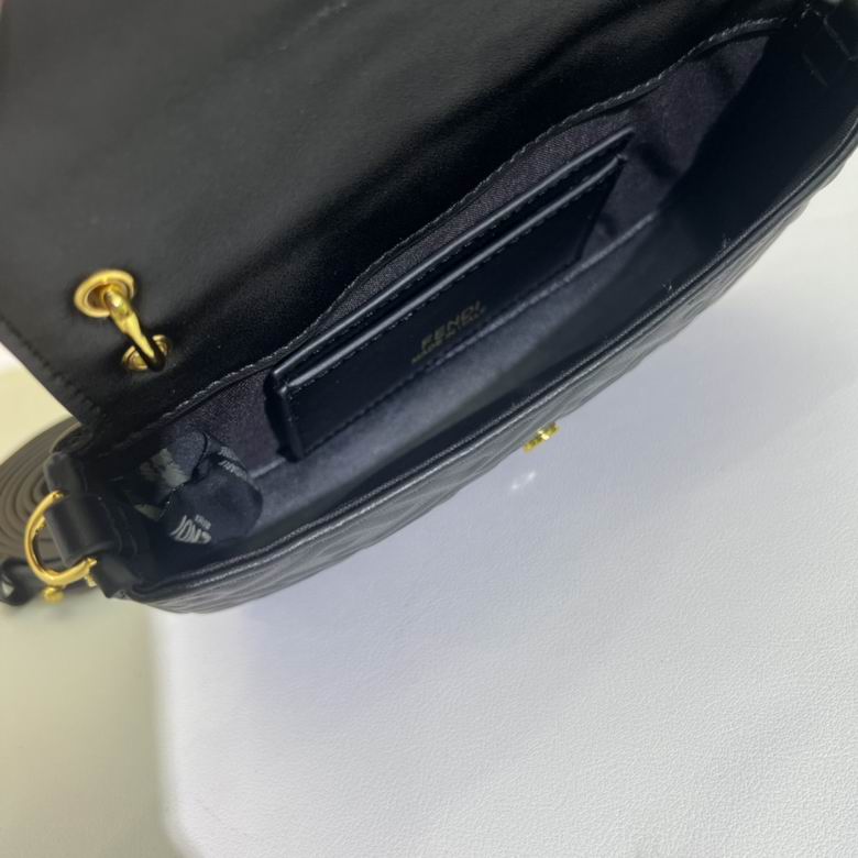FDNI-Bags - Strap Story - 062
