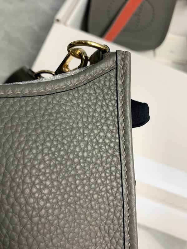 HMSM-Bags - Strap Story - 083