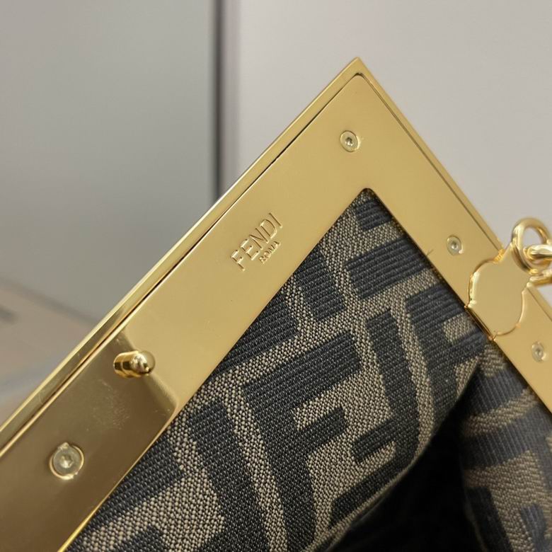 FDNI-Bags - Strap Story - 615